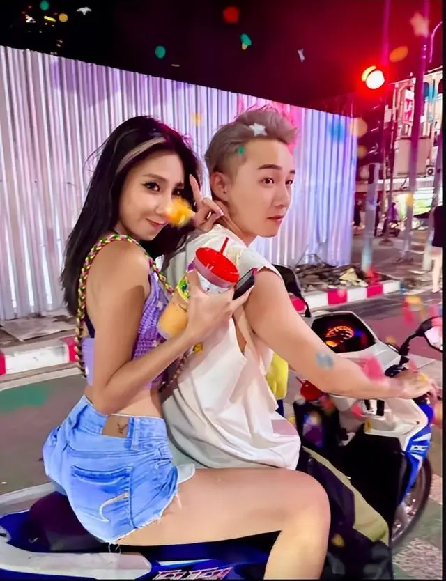 恭喜!TVB“功夫新星”宣布当爸,结婚不到三个月,老婆家世显赫 第6张 恭喜!TVB“功夫新星”宣布当爸,结婚不到三个月,老婆家世显赫 第6张